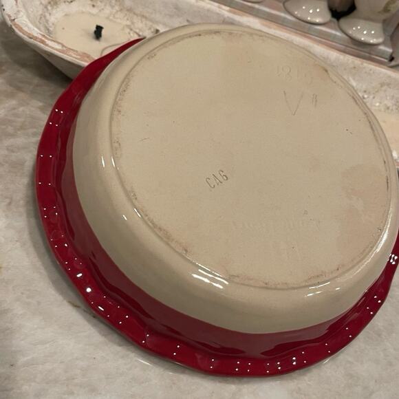 Emile Henry red pie dish 9” - Picture 4 of 12